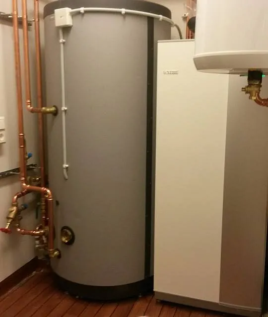 installation vattenpump i källare hos kund